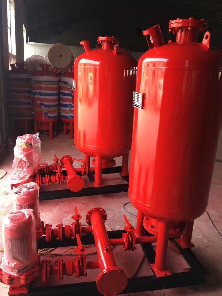 隔膜（mó）氣壓罐